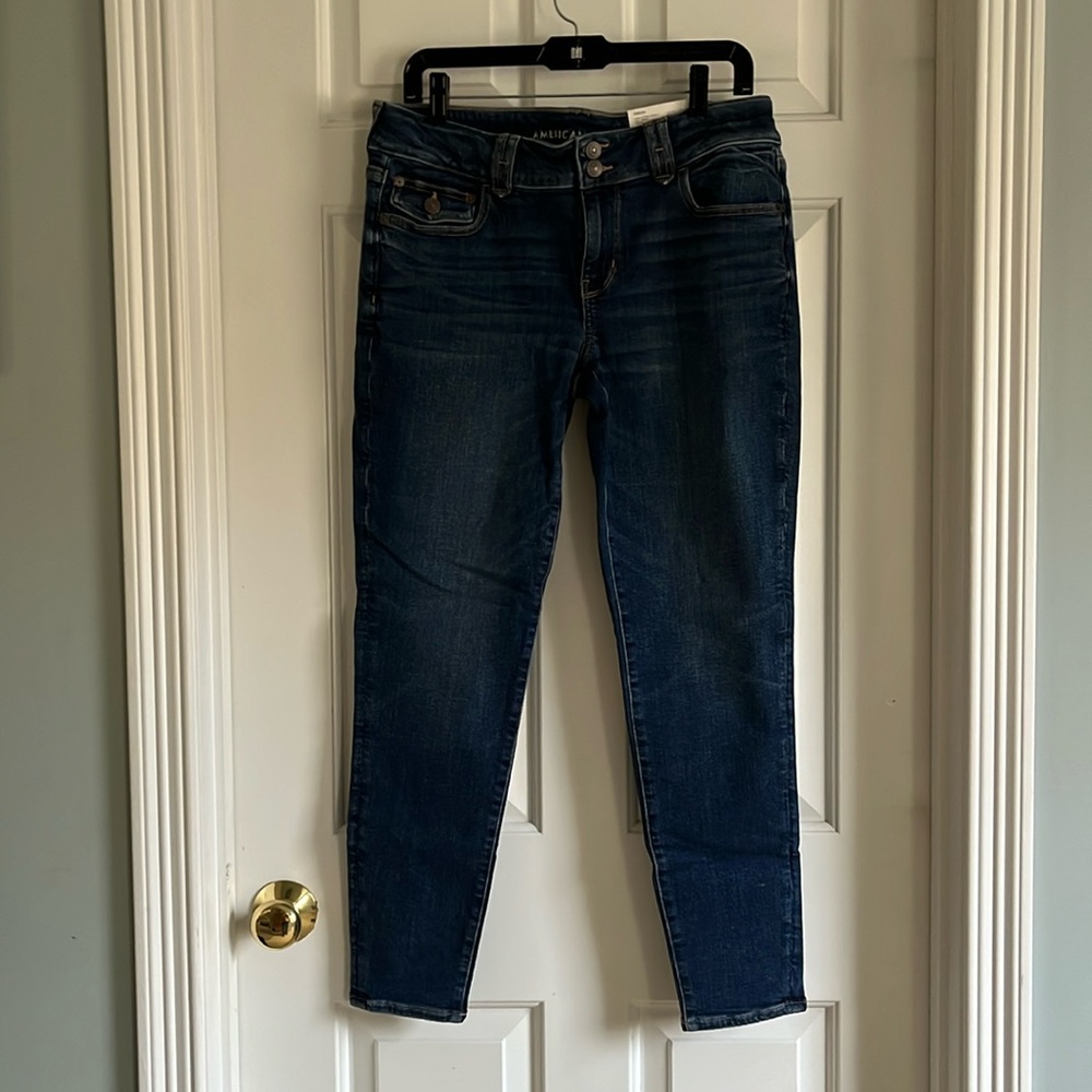 American Eagle super low rise jegging NWT, size 14
